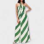 Maxikleid mit schmalen diagonalen Streifen in Grün und Weiß, rückenfreier Halter