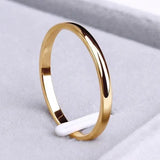 Eleganter Ring aus Gold und Silber