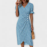 Sommerkleid mit V-Ausschnitt, kurzem Ärmel mit Rüsche, weißes Blümchenmuster