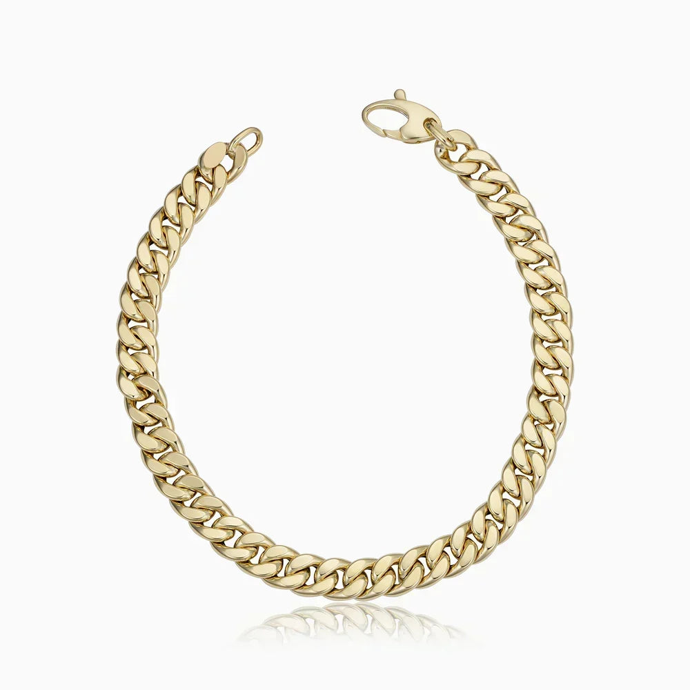 Goldfarbenes Gliederarmband mit durchgehender Kettenklinke und Karabinerverschluss