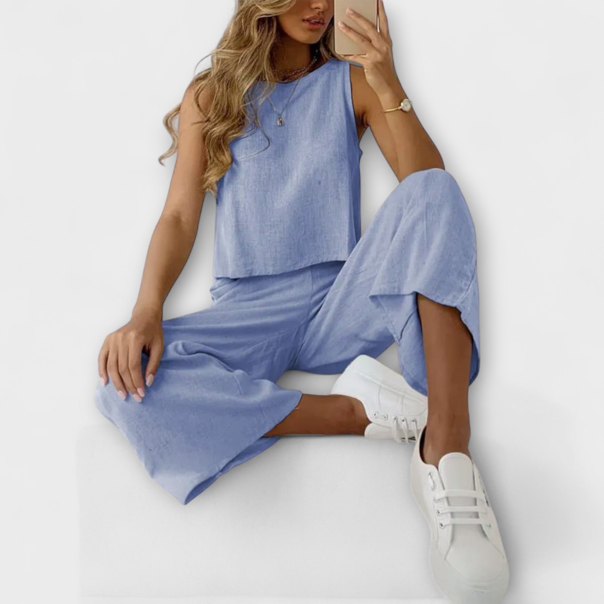 Blaues Leinen-Duo-Set: ärmelloses Top und weite Hose