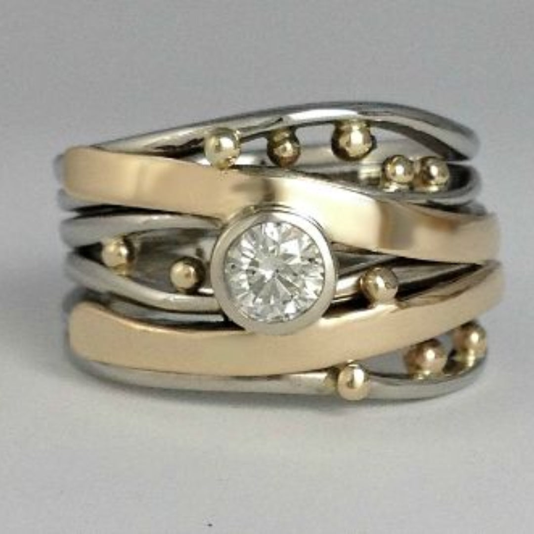 Goldfarbener Ring mit rundem Zirkonia, breite Vintage-Stack-Anmutung mit Zierkugeln