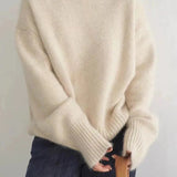 LIV I Turtleneck Sweater