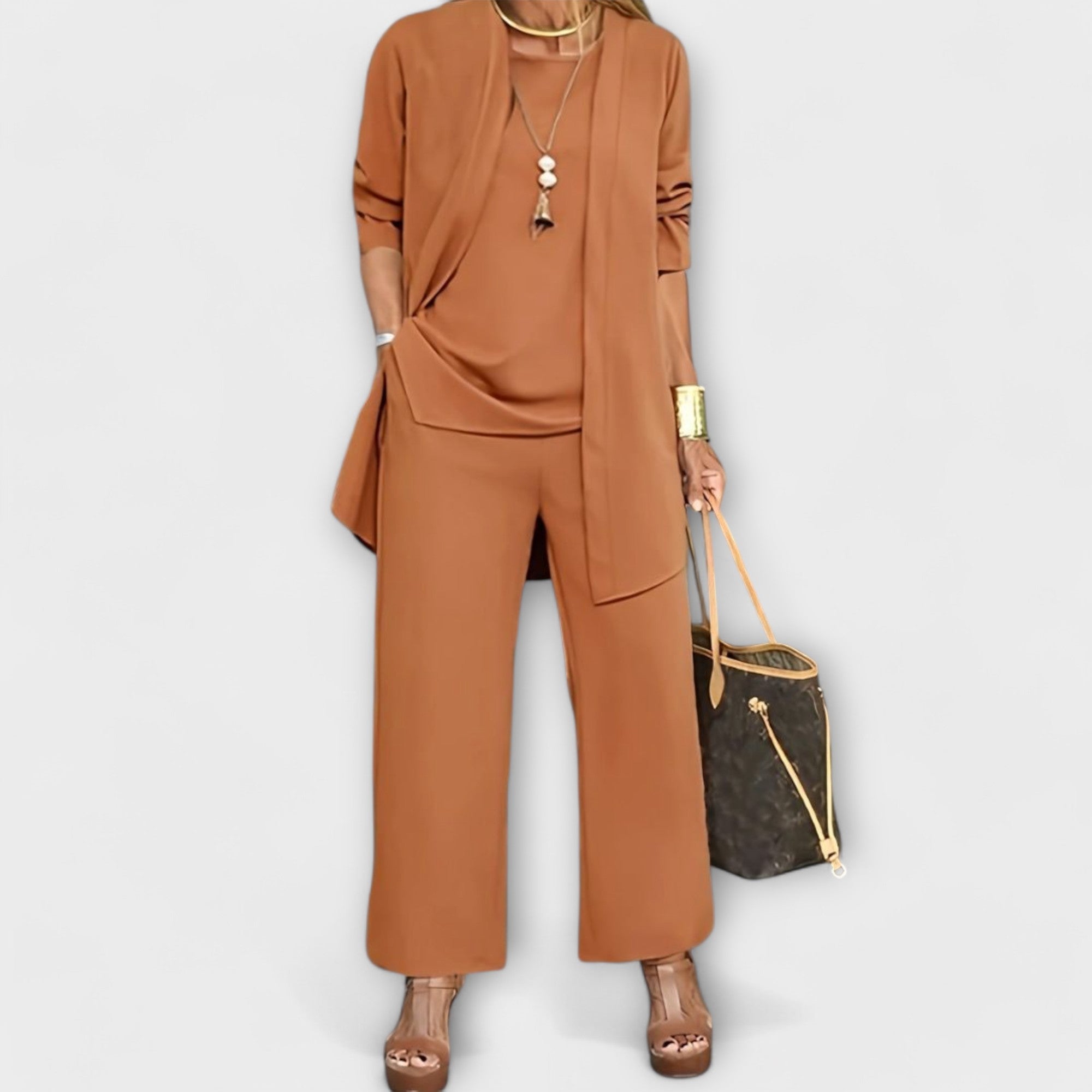 Lässiger Dreiteiler mit Tunika und weiter Hose sowie offenem Blazer, braun