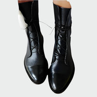 Orthopädische Stiefel aus Leder