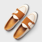 Marina Slipper mit Schnallenriemen, weißes Obermaterial und orangebraune Einsätze