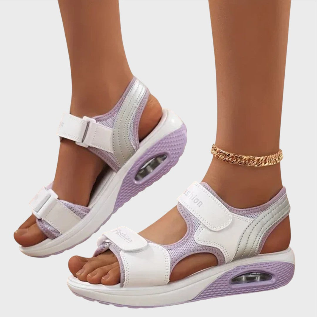 Varedo Sommer-Sandalen in Weiß/Lila, Klettriemen, offene Zehen, Plateau mit Luftfenster