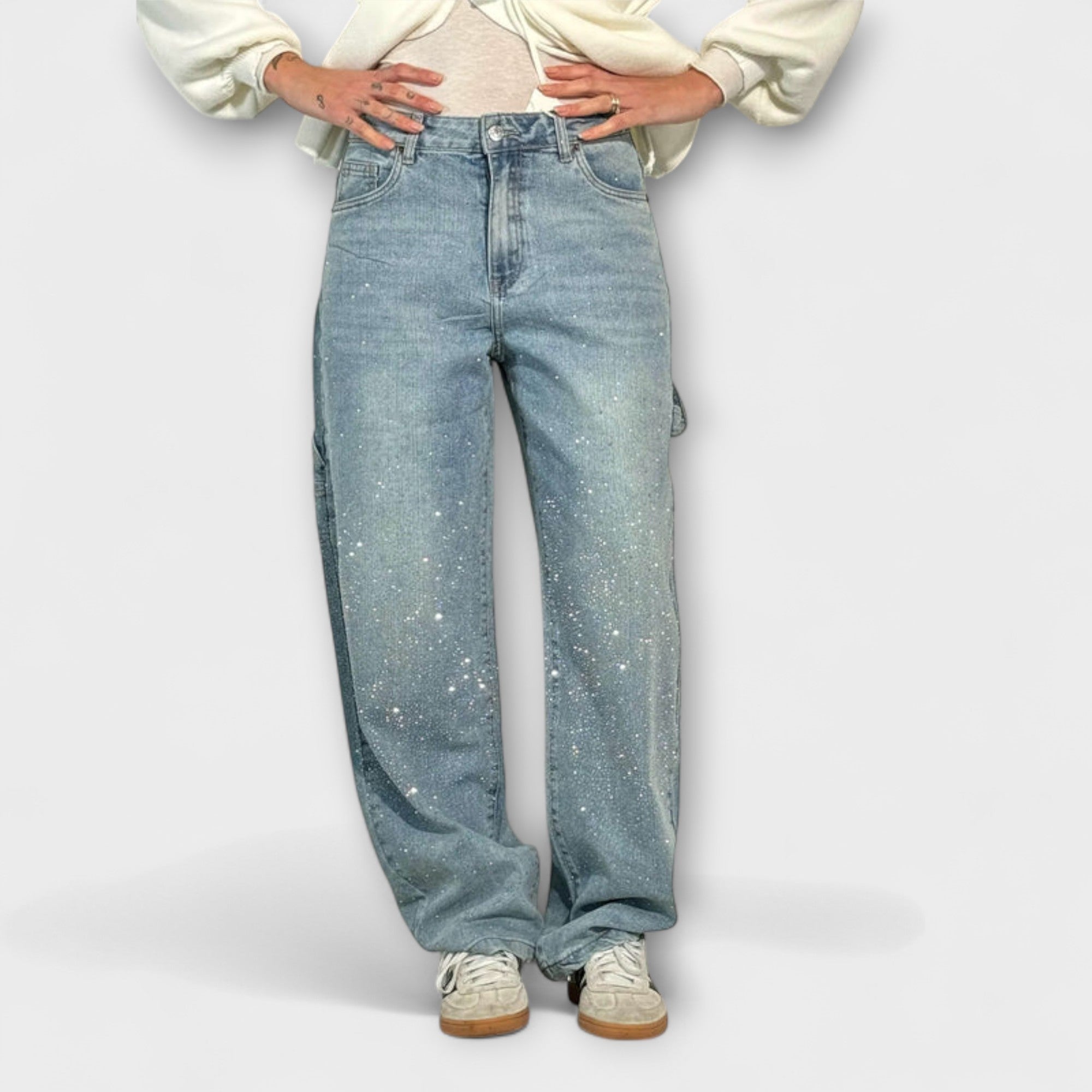 Helle Jeans im Balloon-Carpenter-Stil mit weitem Schnitt und feinen Glitzersprenkeln