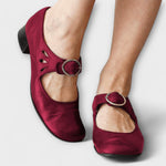 Rote Paulina-Leder-Sandalen mit Knöchelriemen und runder Schnalle