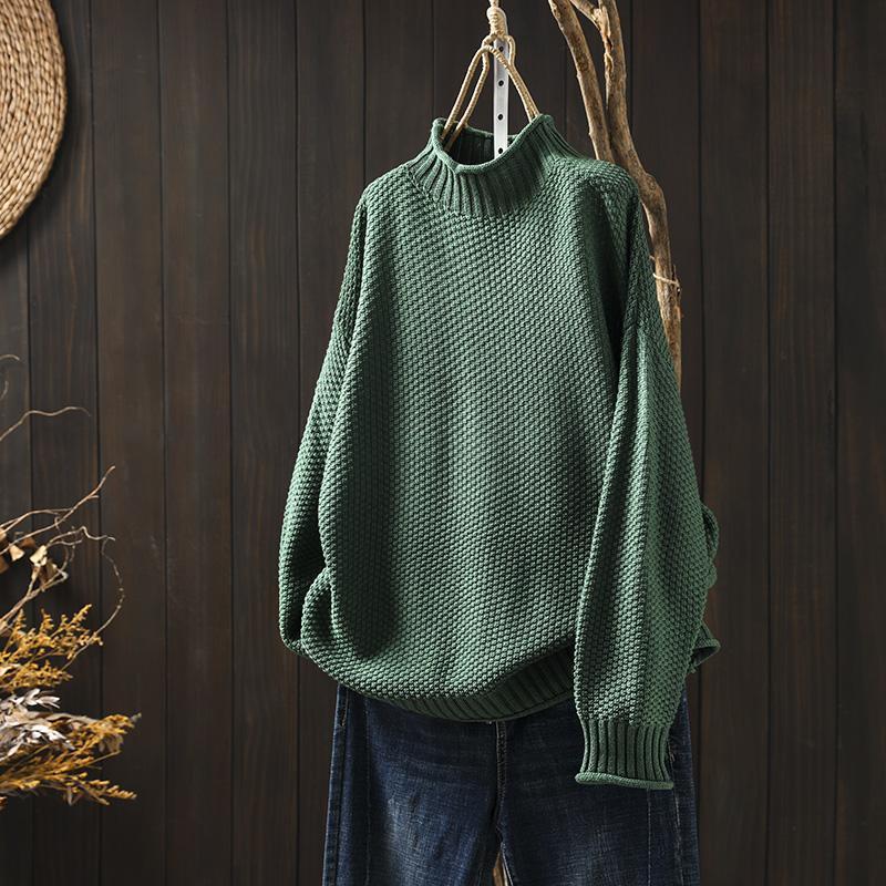 Grüner Grobstrick-Pullover mit Stehkragen und gerippten Bündchen