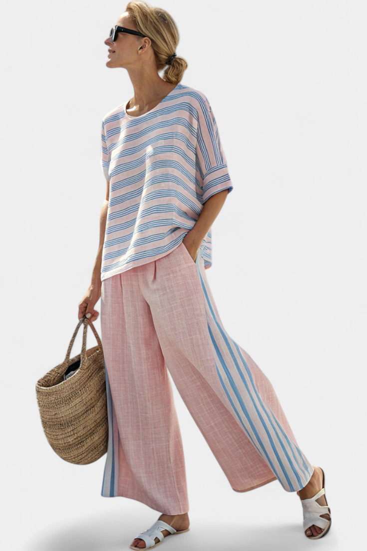 Bambus-Leinen-Set: kurzärmeliges Blau-gestreiftes Shirt und rosa weite Palazzo-Hose