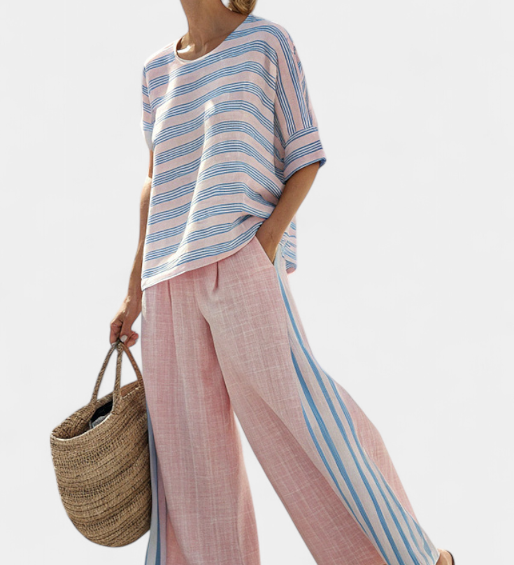 Bambus-Leinen-Set: kurzärmeliges Blau-gestreiftes Shirt und rosa weite Palazzo-Hose