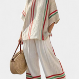 Set aus Bluse und Hose in Offwhite mit roten/grünen Längsstreifen und Streifen am Saum