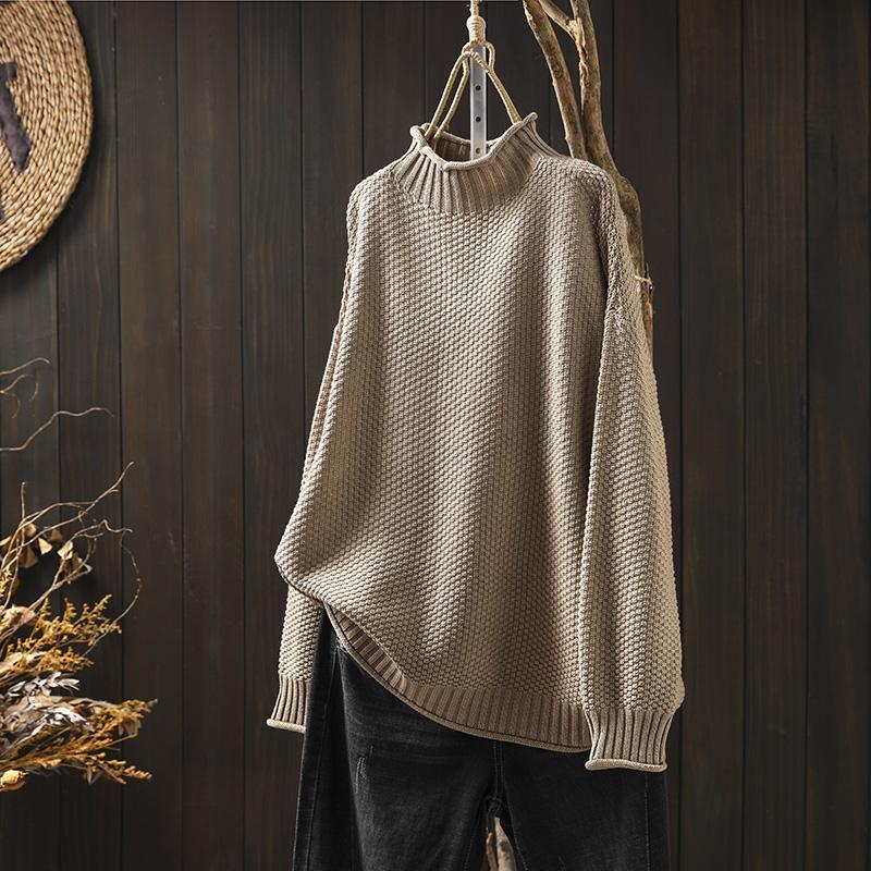 Beiger Grobstrick-Pullover mit Stehkragen und gerippten Bündchen