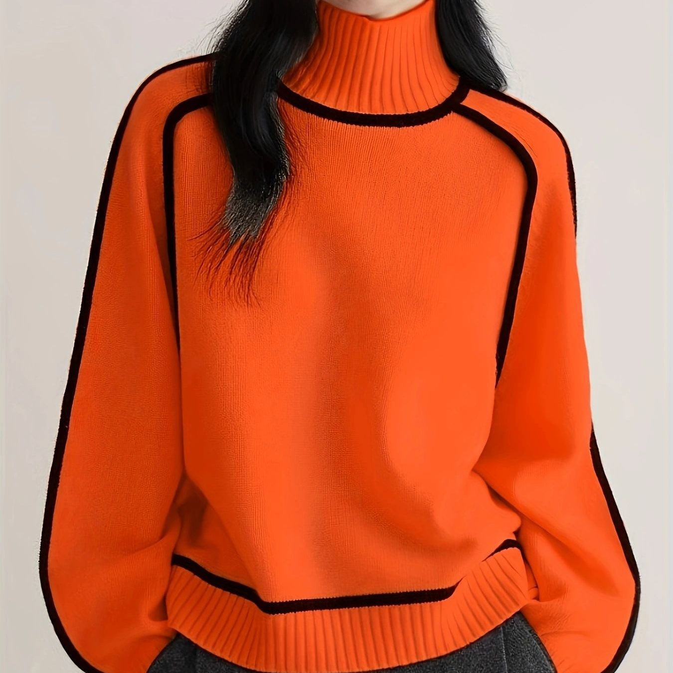 Rollkragenpullover Orange mit Rollkragen und geripptem Saum, schwarze Paspeln