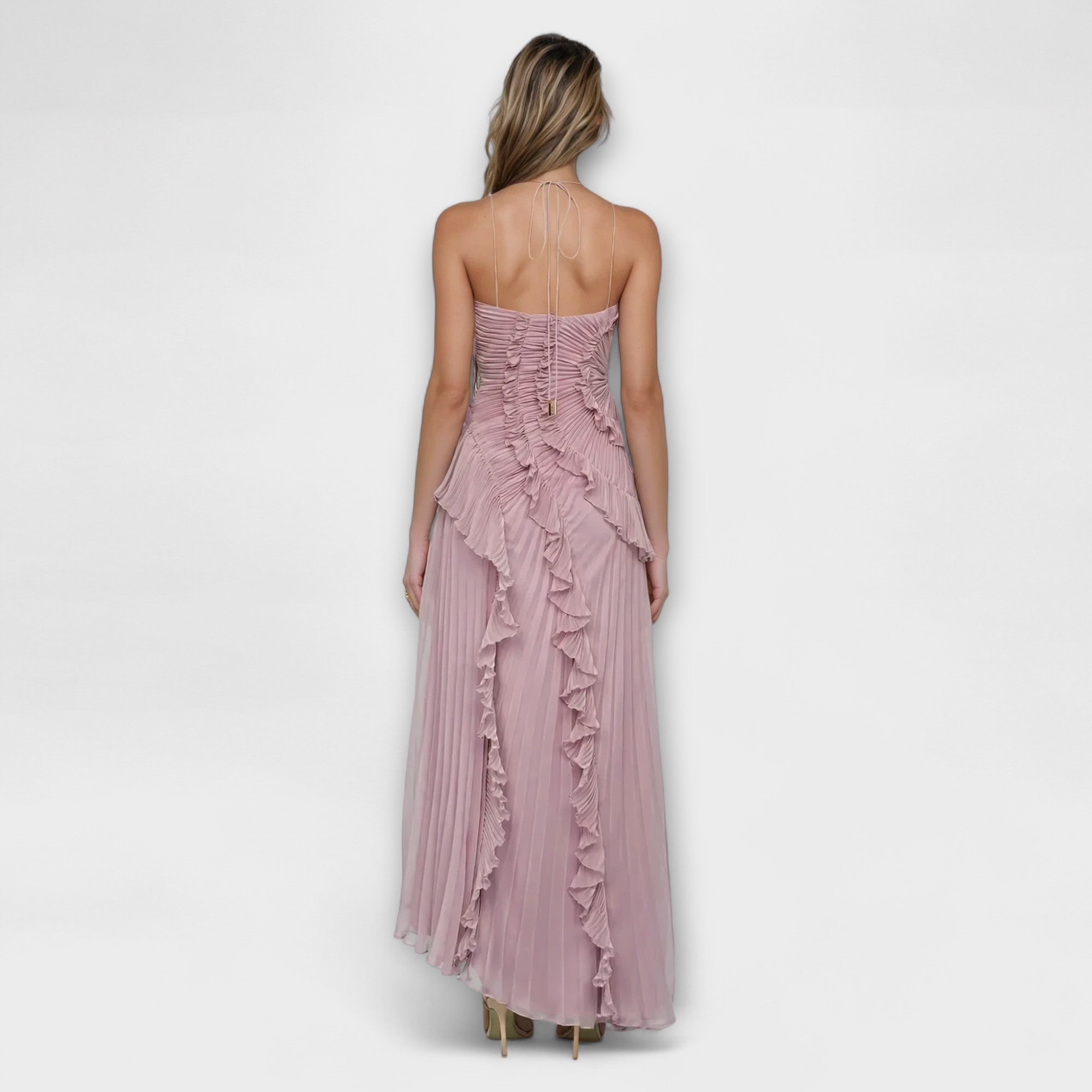 Ärmelloses langes Kleid mit offenem Rücken und Rüschen-Volants
