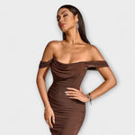 Ione Off-Shoulder-Raffung-Bodycon-Kleid, braun, drapiertes Dekolleté, figurbetont