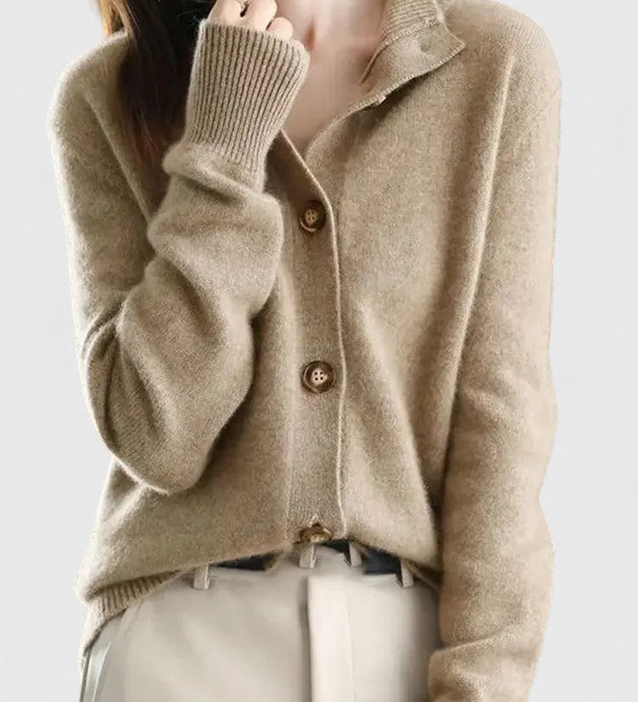 Khakifarbener Cardigan mit Knopfleiste und offenem Kragen, lange Ärmel