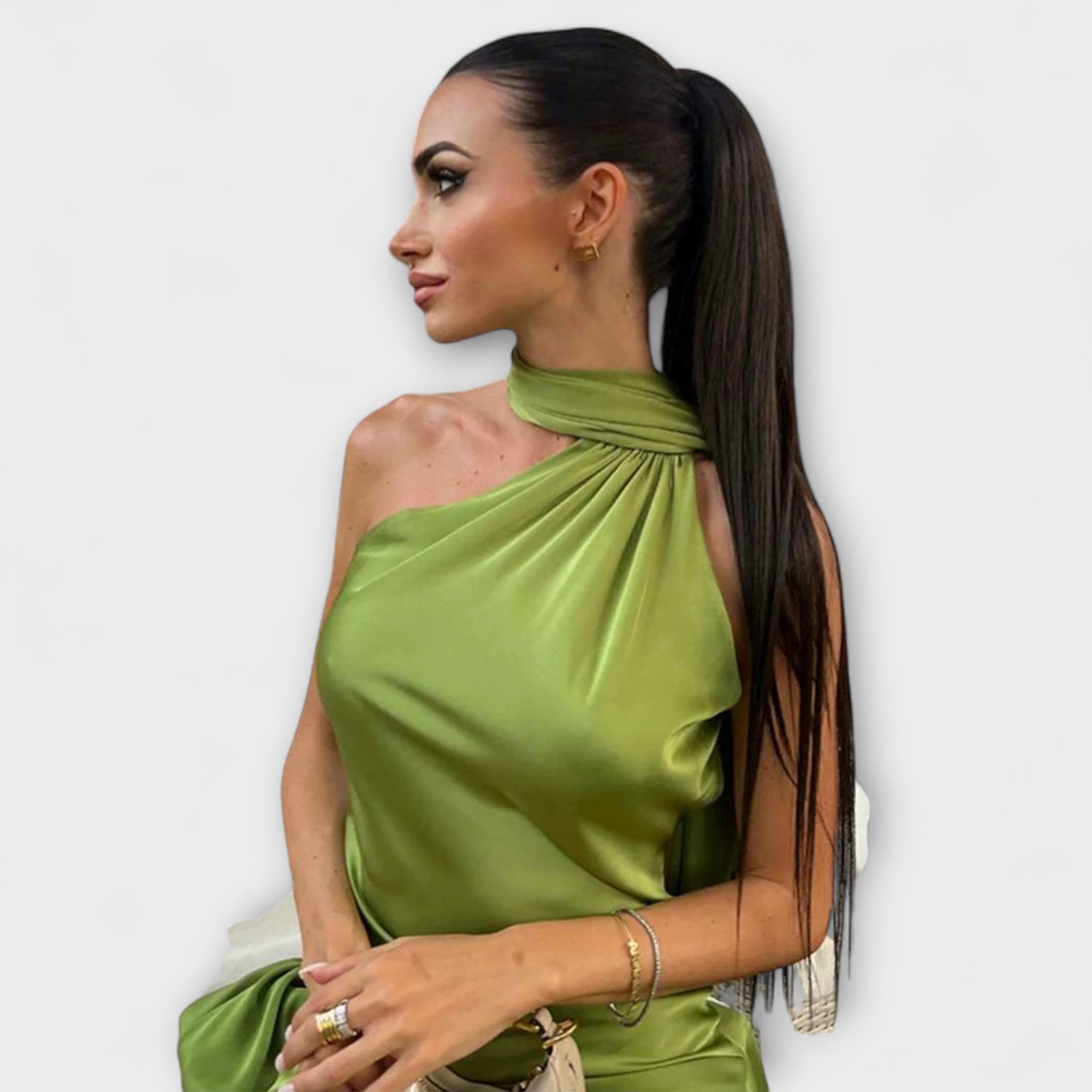 Grünes Neckholder-Maxikleid mit gerafftem Kragen und glattem Rock, bodenlang