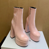 Carina - Stiefel mit extrahohem Plateau für Stil und Selbstbewusstsein