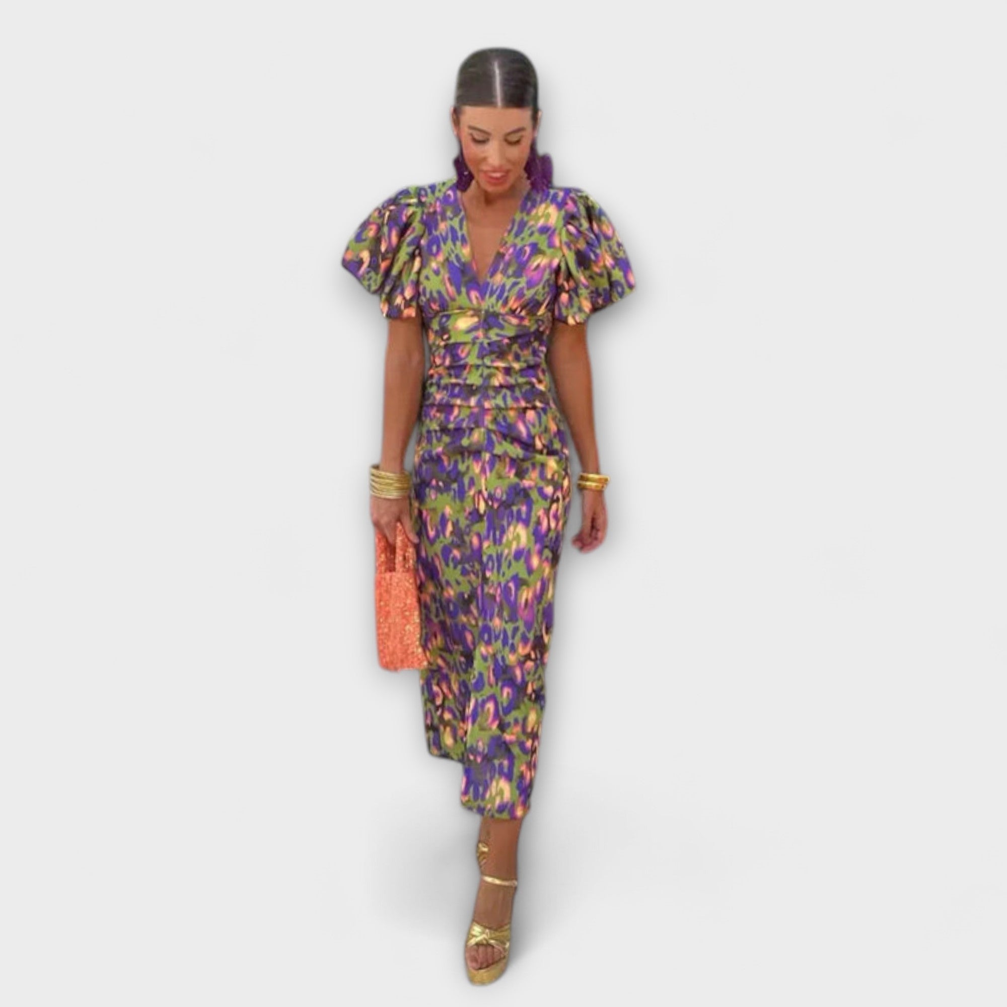 Elegantes Kleid mit V-Ausschnitt und Puffärmeln, grün-lila buntes Muster, Midi-Länge