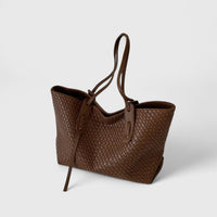 Apolonie | Stylish Tote Bag