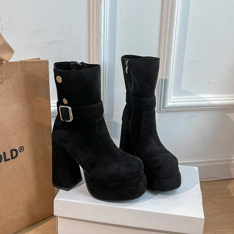 Amália - Urban Boots mit Charakter und Stil