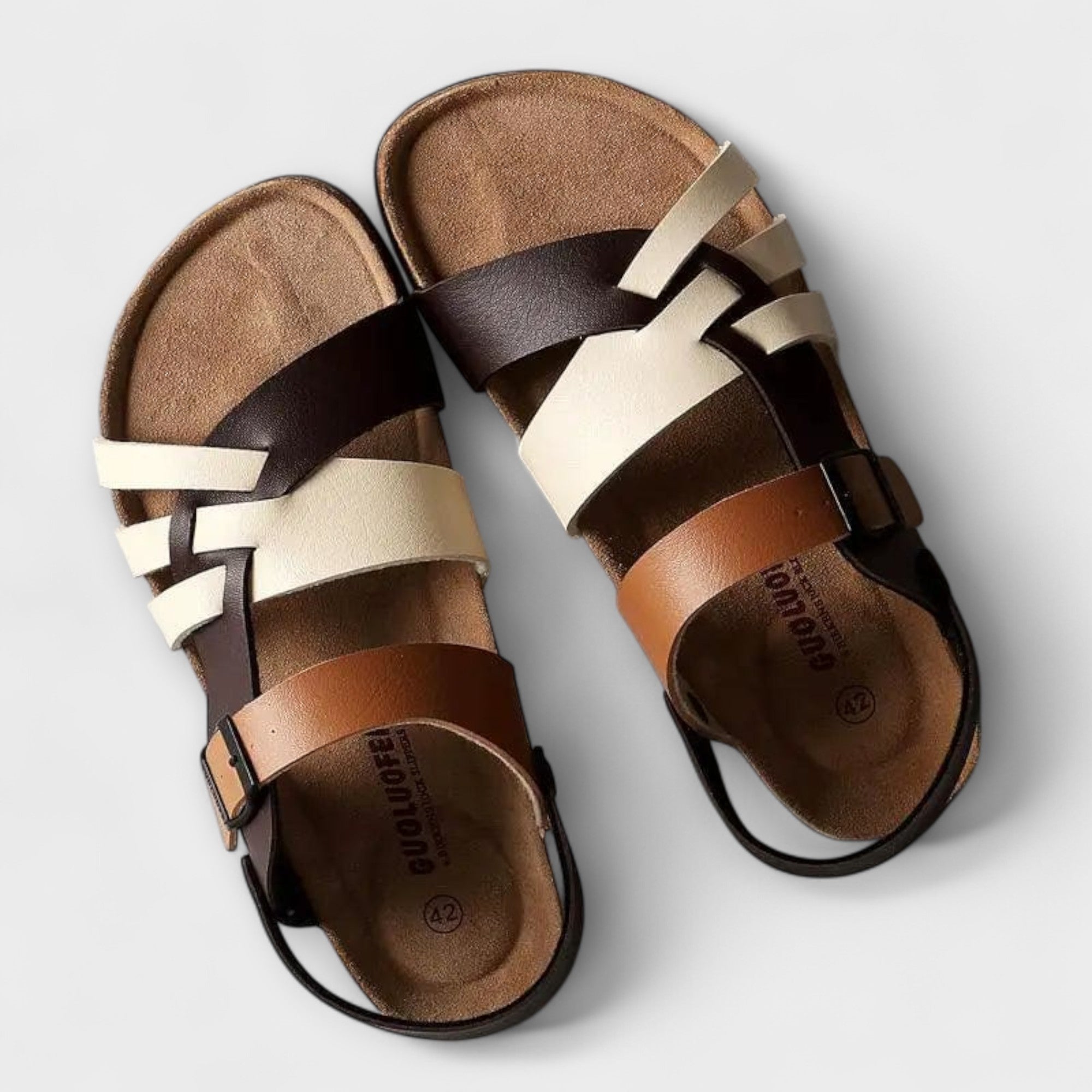 Martina Ledersandalen mit braunen Riemen und weißen Akzenten