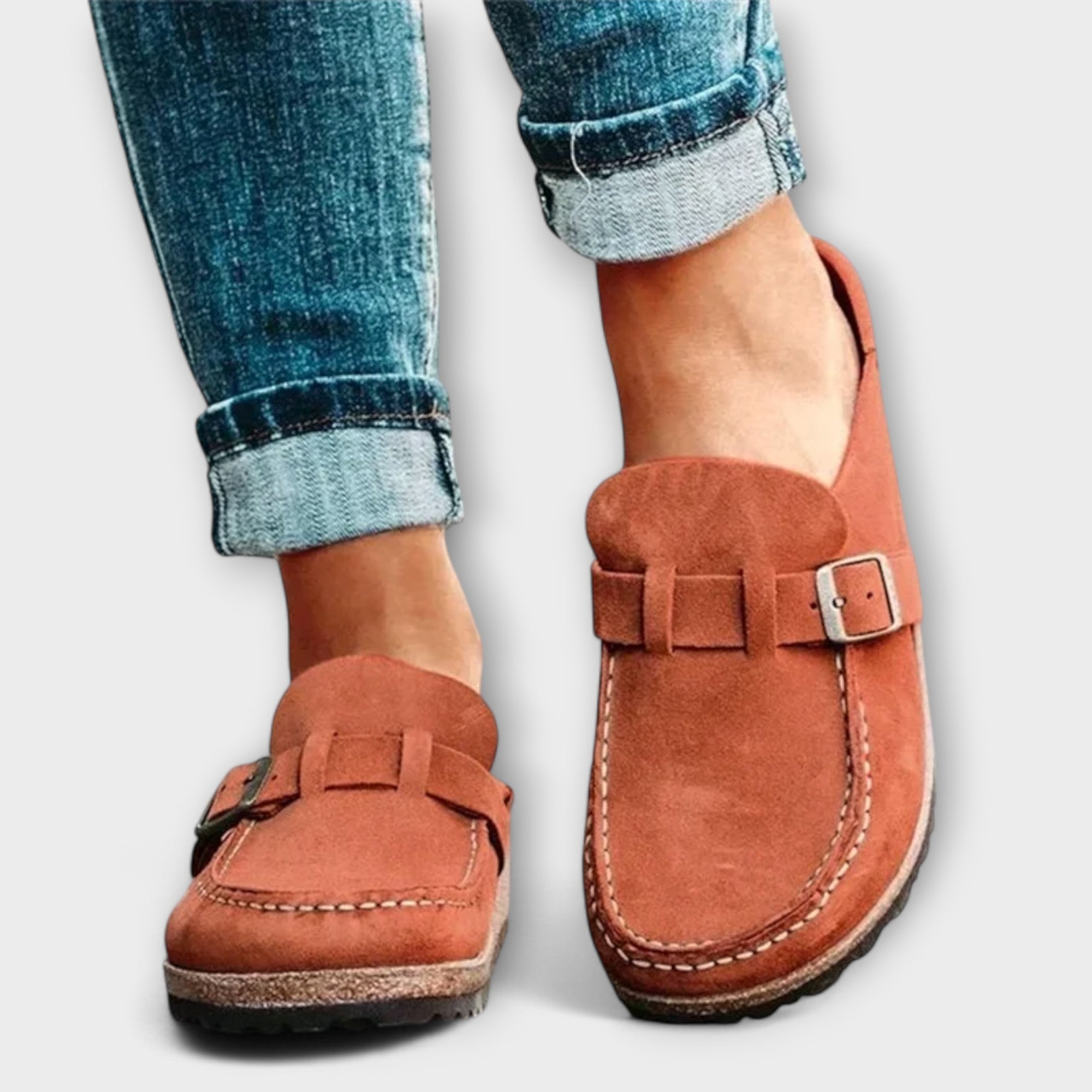 Orthopädischer Damenschuh orange mit Zierschnalle, Wildlederoptik