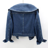 Rückansicht MINEA Denim-Jacke blau mit Passe, Knopfleiste und Taschen