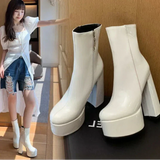 Carina - Stiefel mit extrahohem Plateau für Stil und Selbstbewusstsein
