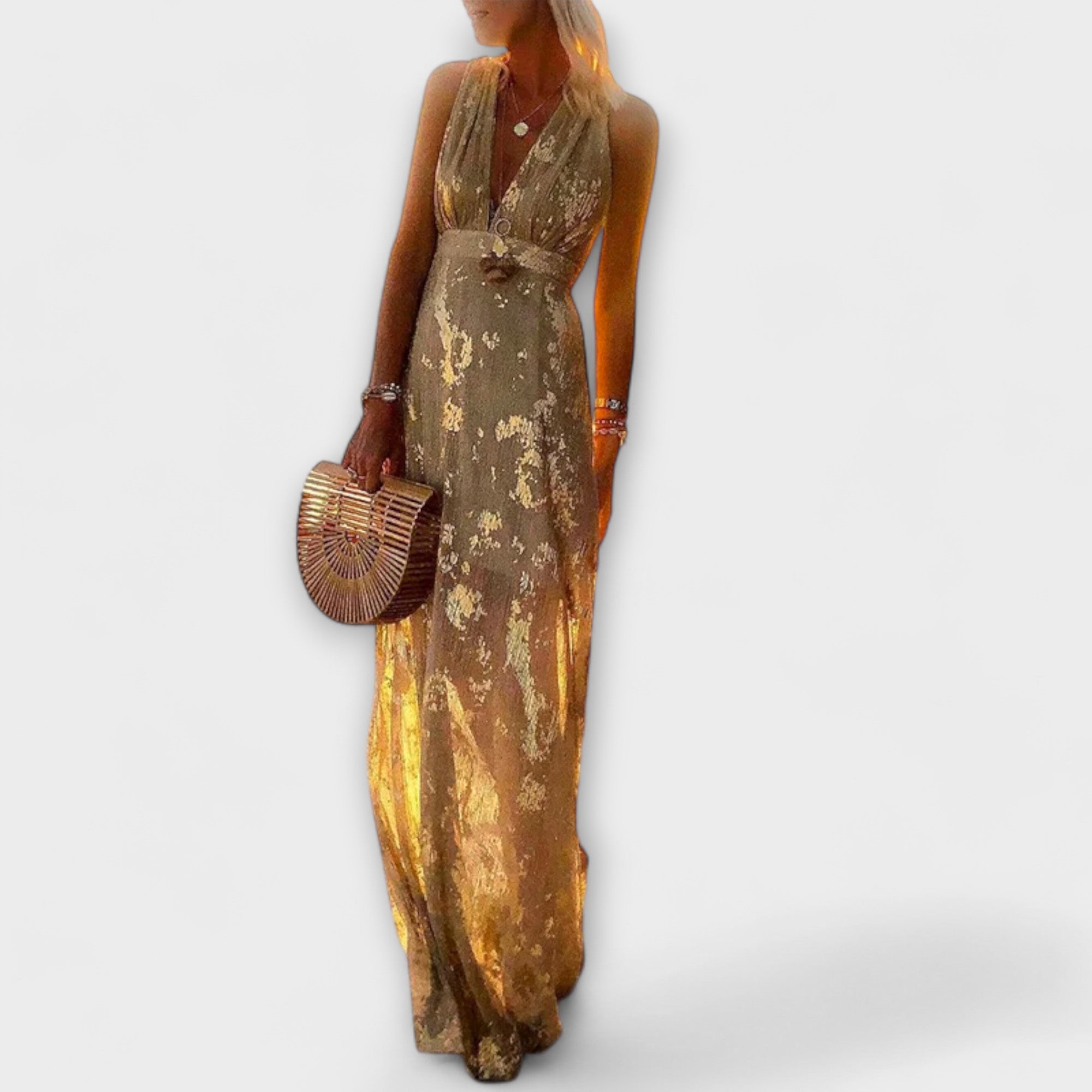 Fließendes Maxikleid mit V-Ausschnitt, ärmellos; goldschimmernd mit Pailletten-Details und Faltenrock