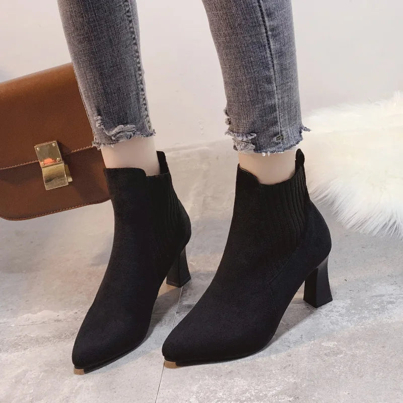Rita - Wildleder-Stiefel mit Plateau