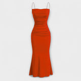 Maxi-Party-Kleid in Orange mit schmalen Trägern und gerafftem Taillenbereich