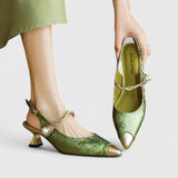 Orthopädischer Absatzschuh von Seraphyane, grün-metallic mit Riemchen und Perlen