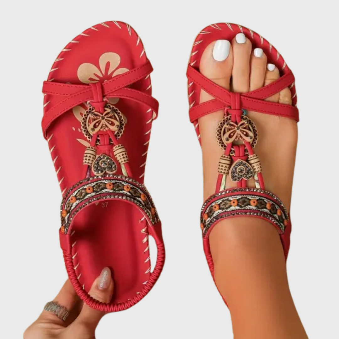Orthopädische Sandalen in Rot mit breiten Riemen und Zierschnalle am Knöchel