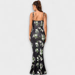 Abendkleid in Schwarz mit weißem Blumenmuster und dünnen Rücken-Trägern, langes Rockteil