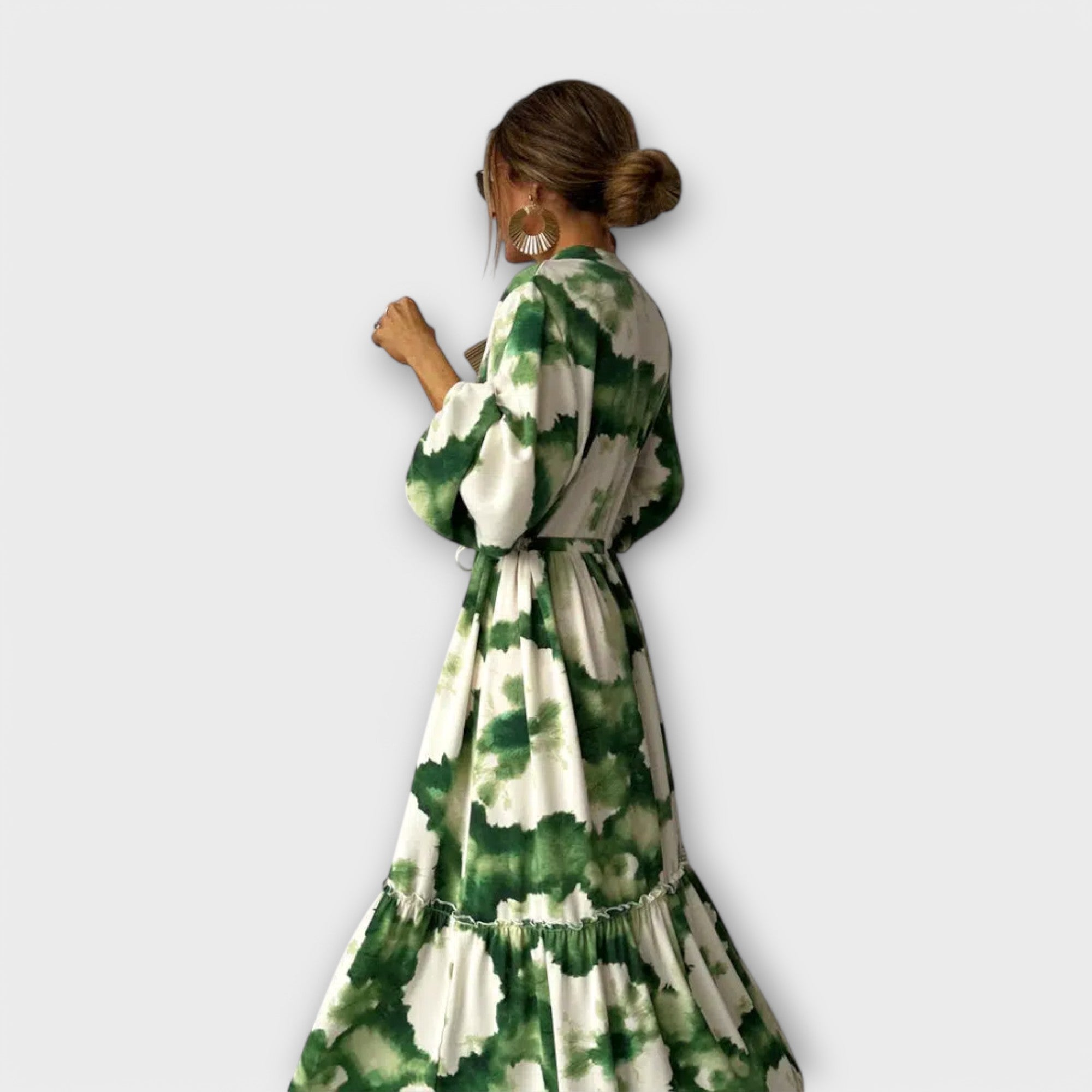 Maxi-Kleid mit langen Ärmeln, Bindeband und gerafftem Rock im Blumenmuster