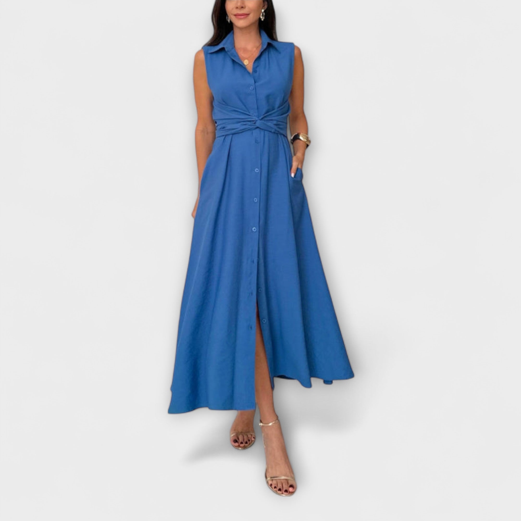 Einreihiges Midi-Kleid mit Bindegürtel, blau, ärmellos, Knopfleiste