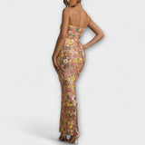 Maxi-Kleid mit floralen Pailletten, Spaghettiträgern und figurbetontem Schnitt