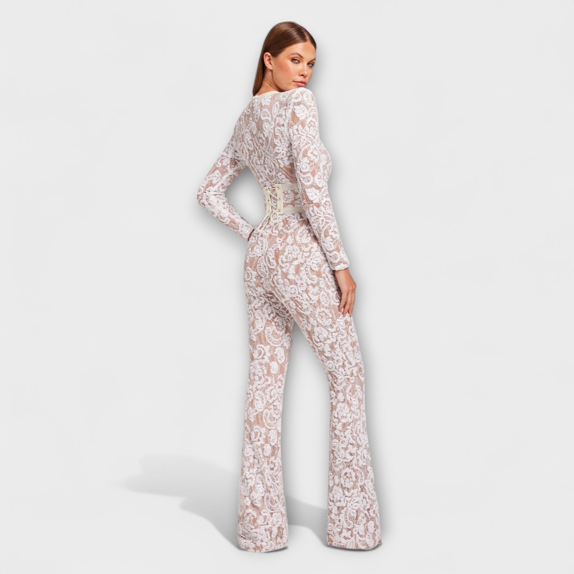 Spitzen-Jumpsuit mit Korsett, Rückenansicht, weißer Spitzenstoff, ausgestellte Beine
