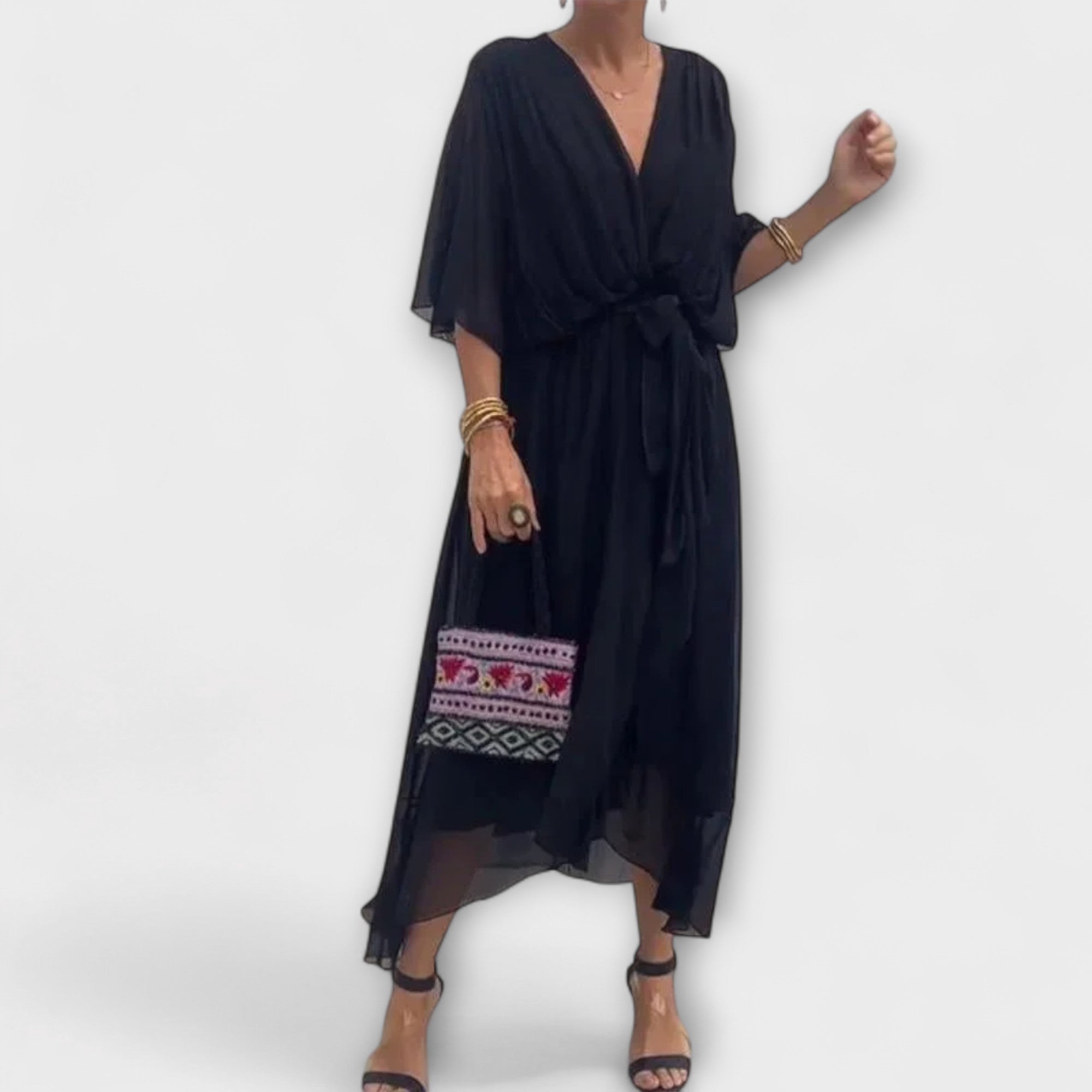 Chiffonkleid mit V-Ausschnitt, dunkelblau, Wickeloptik mit Bindegürtel, leicht fallender Saum