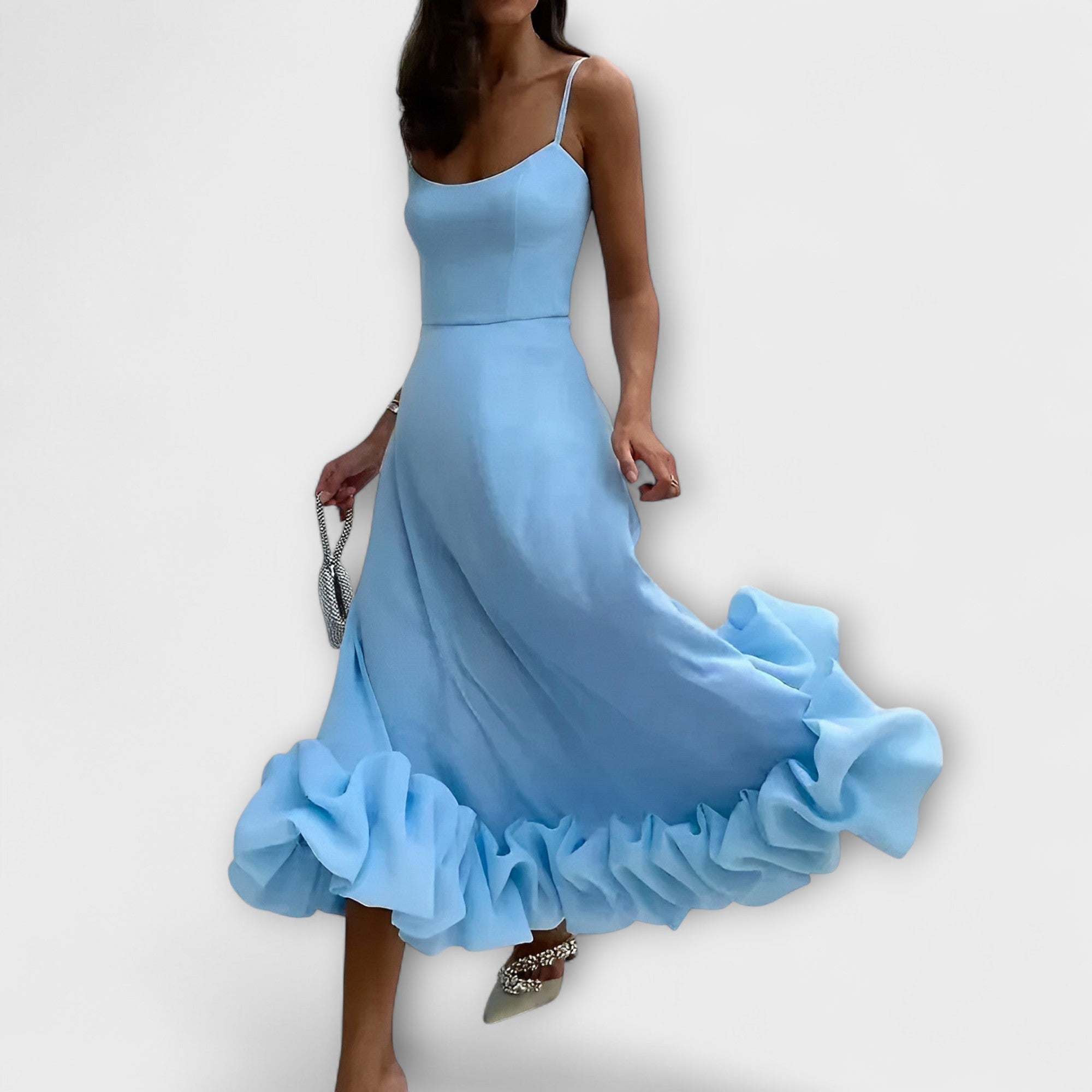 Blaues festliches Midikleid mit Spaghettiträgern und großen Rüschen am Saum