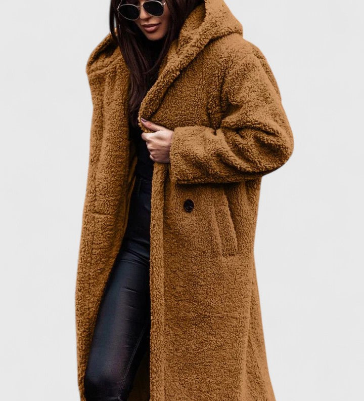 Lange Jacke mit Teddy-Felloptik, Reverskragen und Knopfverschluss, goldbraun.