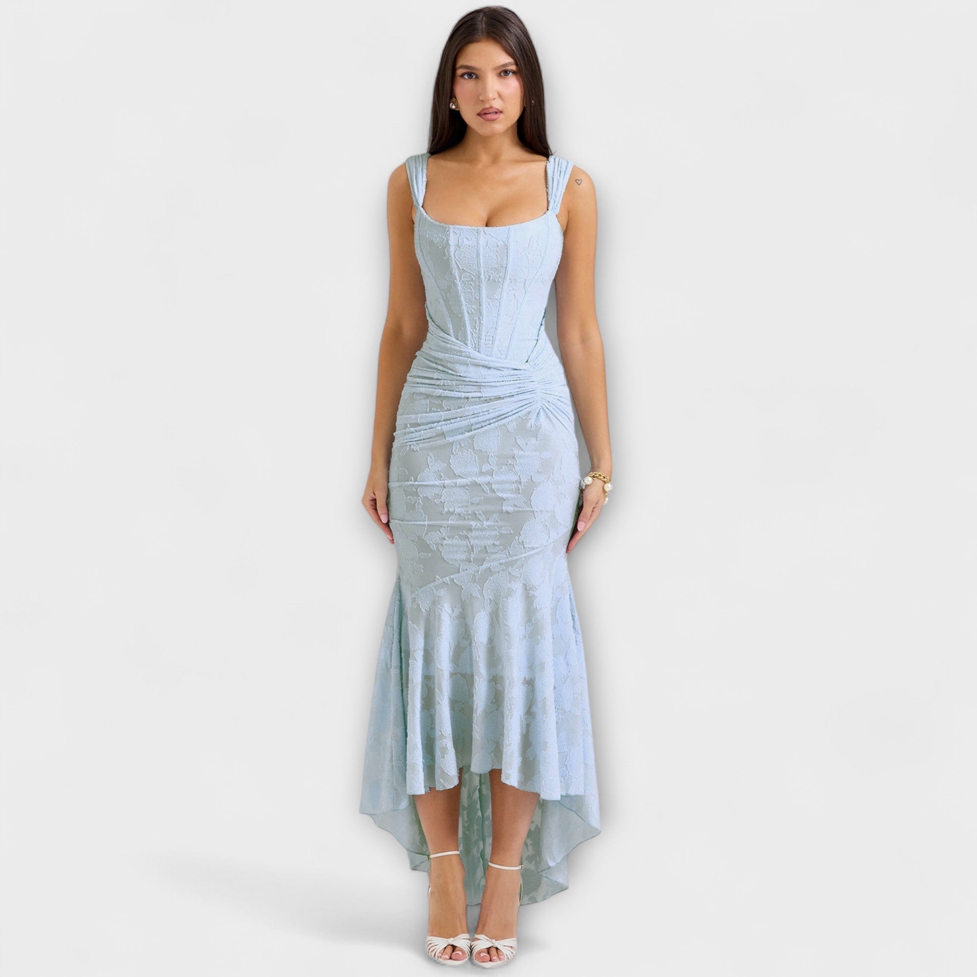 Helles himmelblaues langes Kleid mit quadratischem Ausschnitt, tailliertem Korsett und Rocksaum