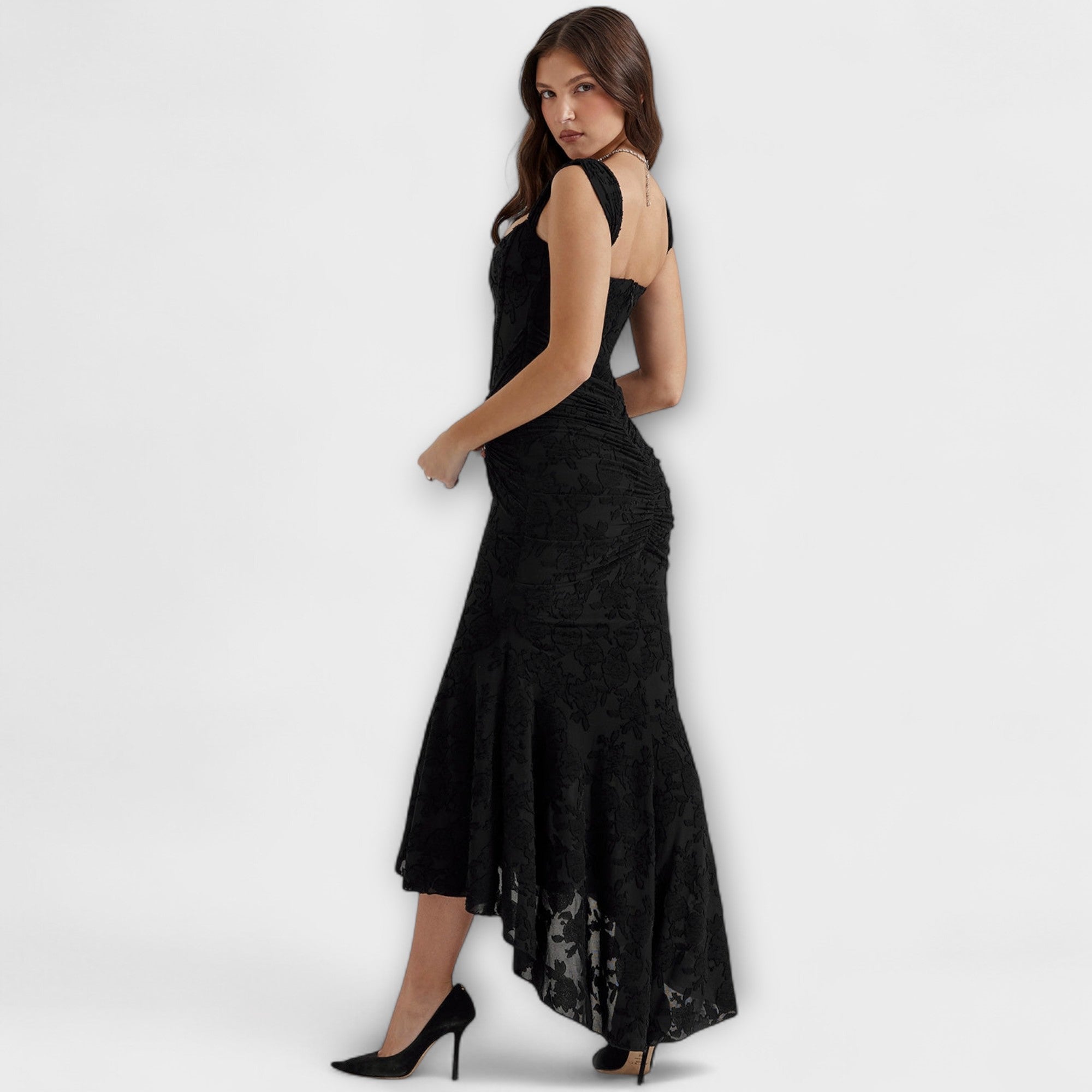 Schwarzes langes Korsettkleid mit eckigem Ausschnitt und gerafftem Faltenrock, ärmellos
