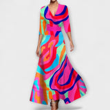 Damenkleid mit V-Ausschnitt, bunt abstraktem Muster, 3/4-Ärmeln und Taillengürtel