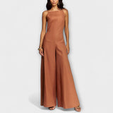 Brauner Halter-Jumpsuit mit weitem Bein und seitlichen Taschen