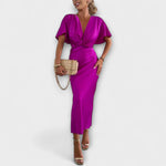 Lila Satin-Maxikleid mit V-Ausschnitt und Kreuzknoten vorne, Kurzarm, figurbetont