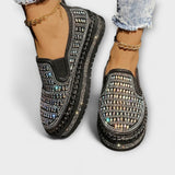 Schwarze Slip-On-Schuhe mit Strasssteinen im Kreisdesign, profilierte Sohle